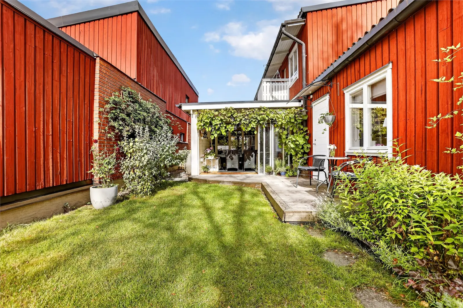 Bild 1 av 22 på Brunnsvägen 160E