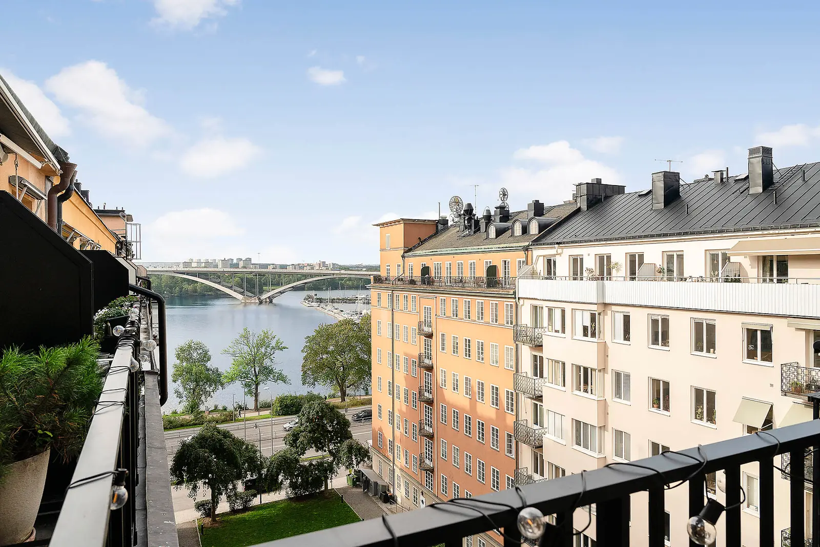 Apartment, Baltzar von Platens gata 5, Stockholm. Photo 1 of 22