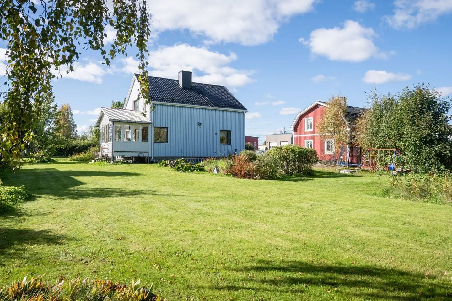Image 1 of 33 of Gamla Lulevägen 3