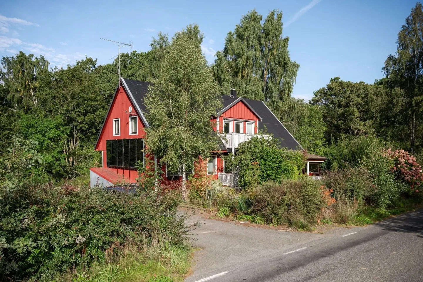 Villa, Ignaberga-Attarp 7041, Hässleholm. Bild 1 av 47