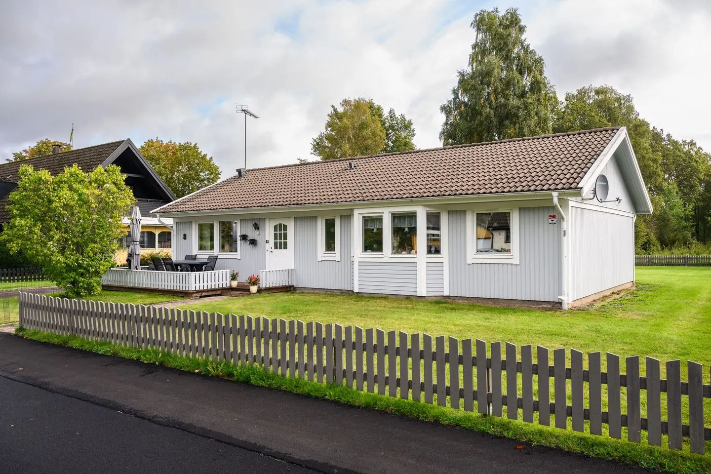 Image 1 of 23 of Rönnelidsvägen 8