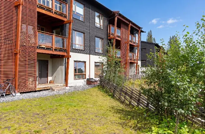 Image 1 of 19 of Tegebäcksvägen