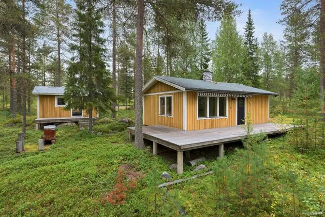 Fritidshus, Sören-hamptjärnen 743, Töre. Bild 1 av 13