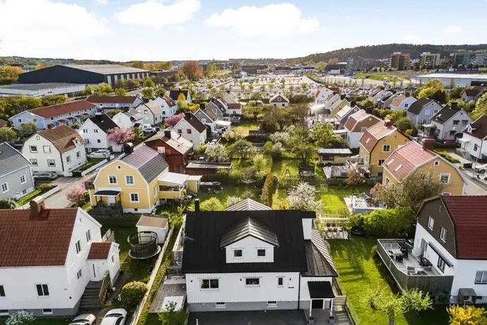 Image 1 of 20 of Åbyvägen 22