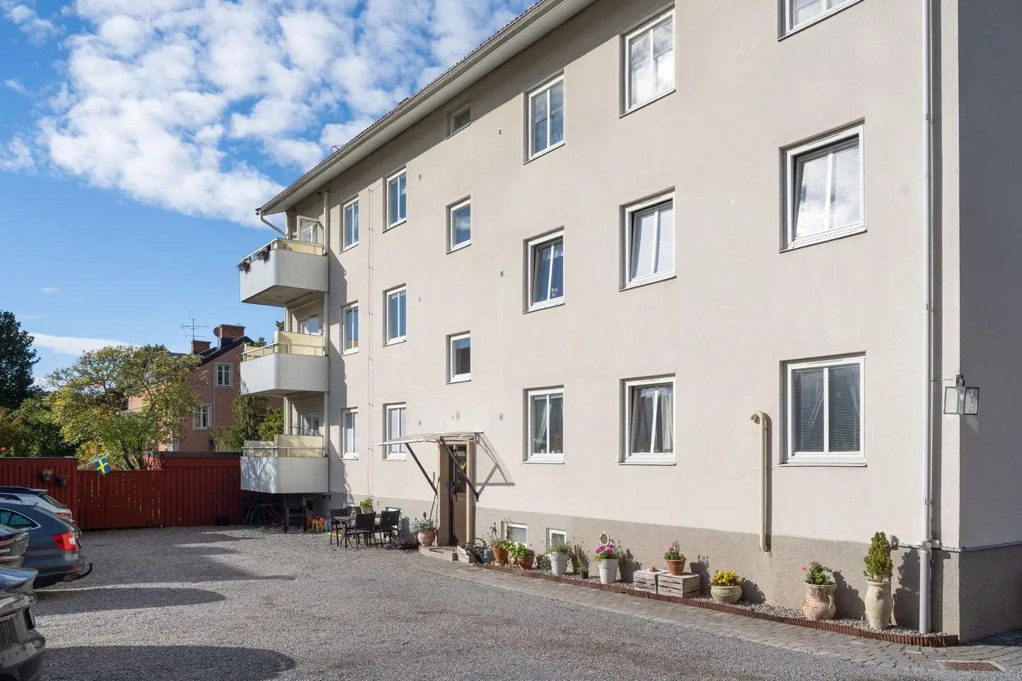 Bild 1 av 41 på Nicandergatan 1