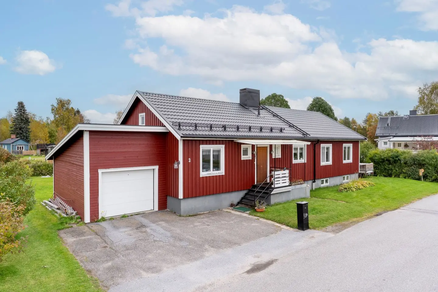 Image 1 of 31 of Målargatan 3
