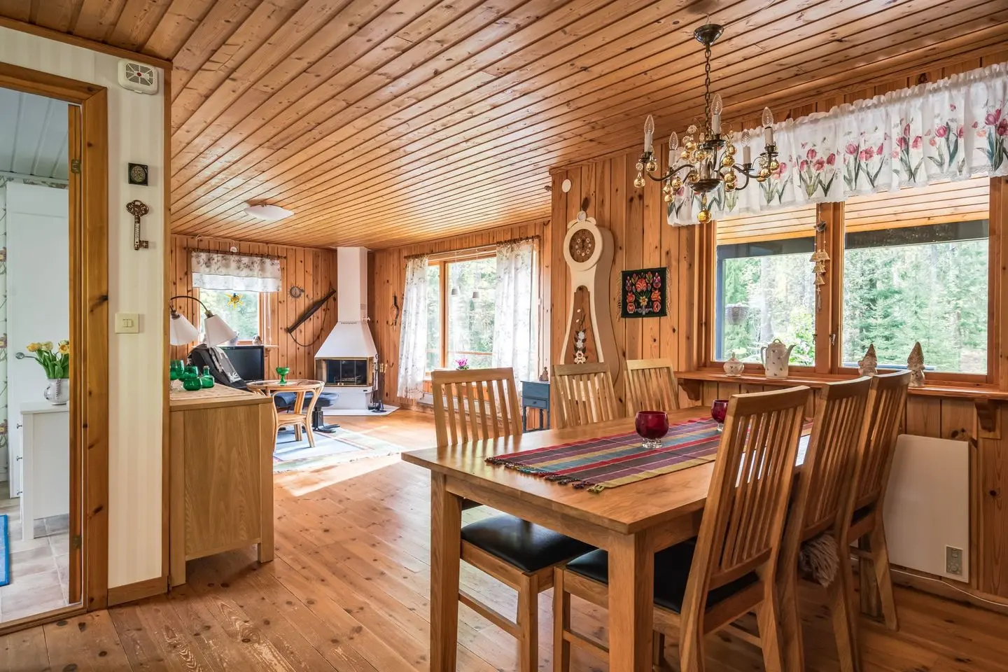 Fritidshus, Tärnstigen 8, Finspång. Bild 1 av 44