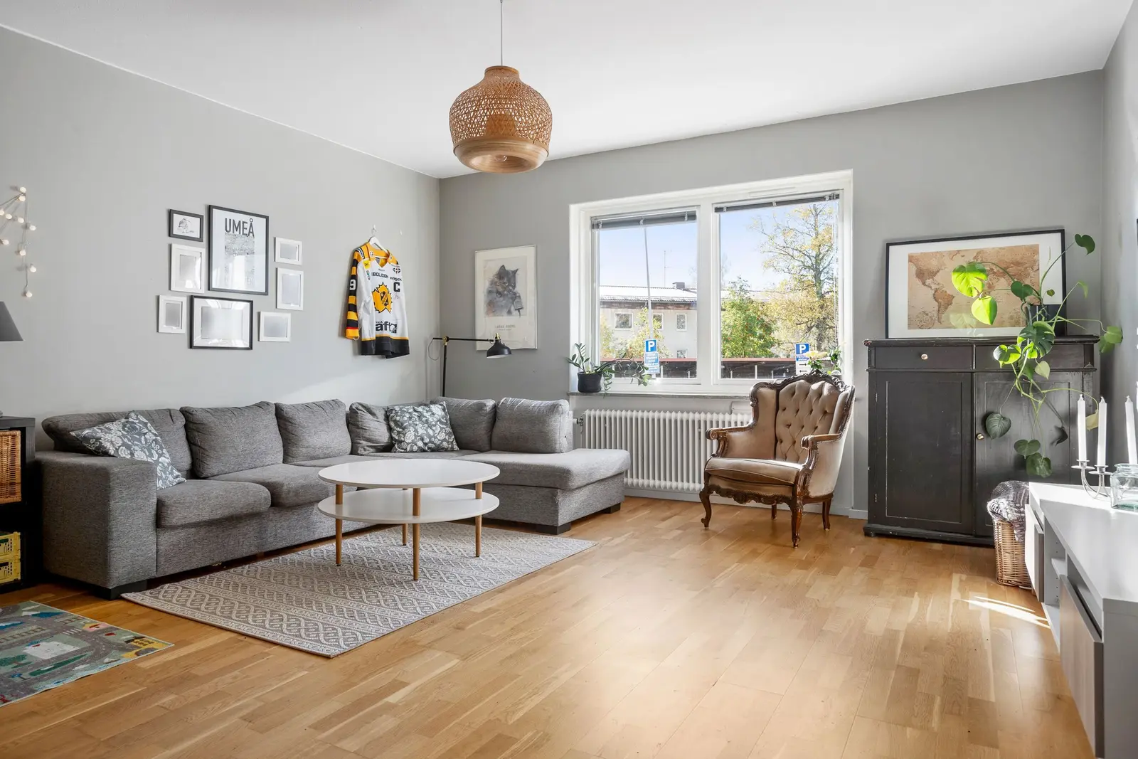 Lägenhet, Vretgatan 15, Umeå. Bild 1 av 19