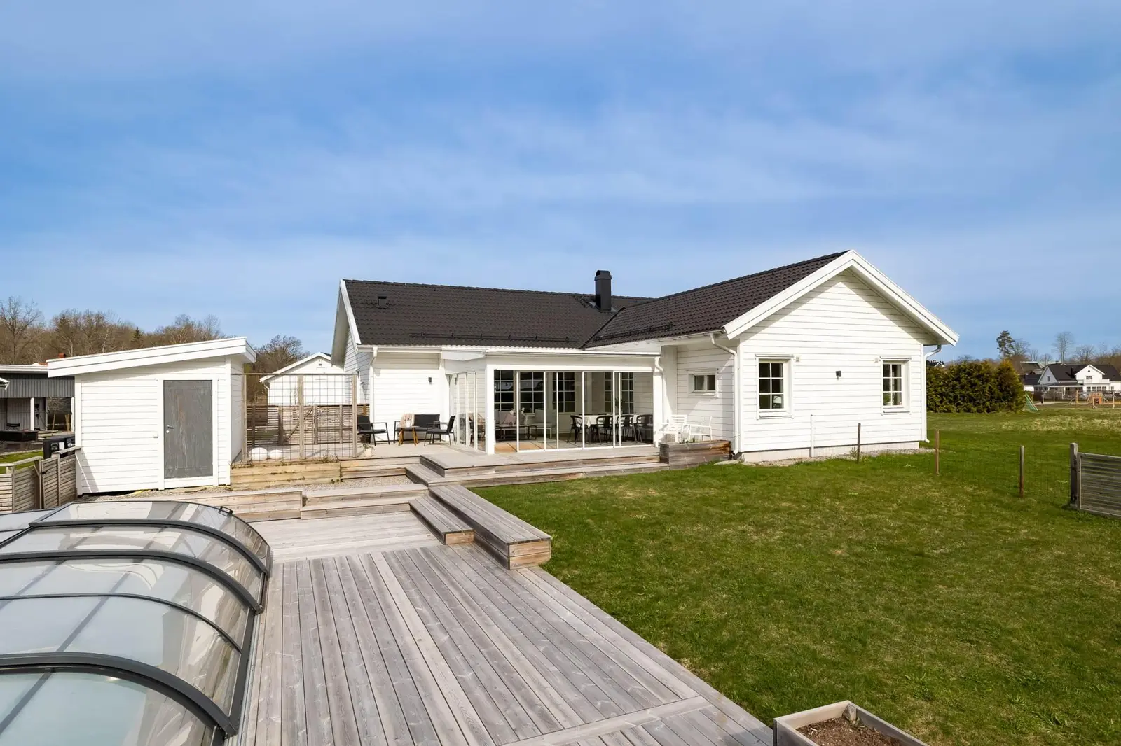 Villa, Carl-Jan Granqvist väg 11, Lekeberg. Bild 1 av 38