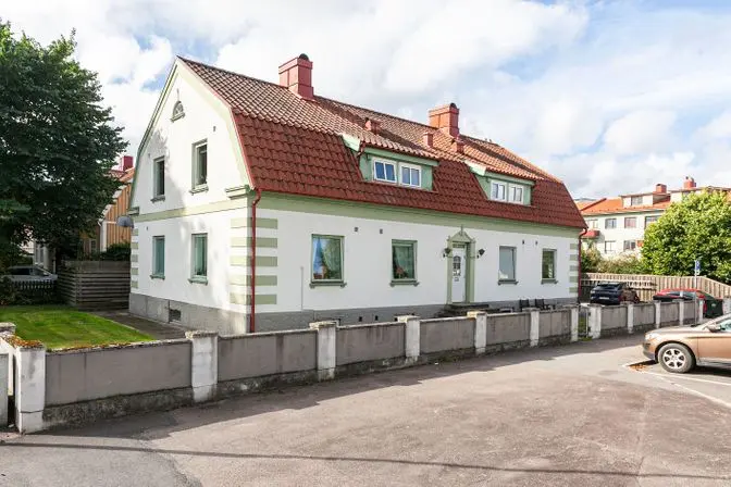 Bild 1 av 22 på Apoteksgatan 5