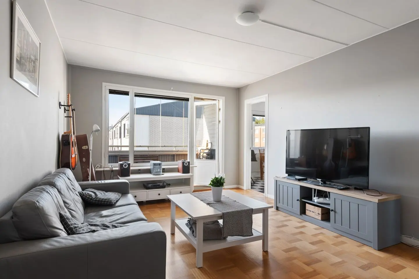 Lägenhet, Vigelsjövägen 3A, Norrtälje. Bild 1 av 22