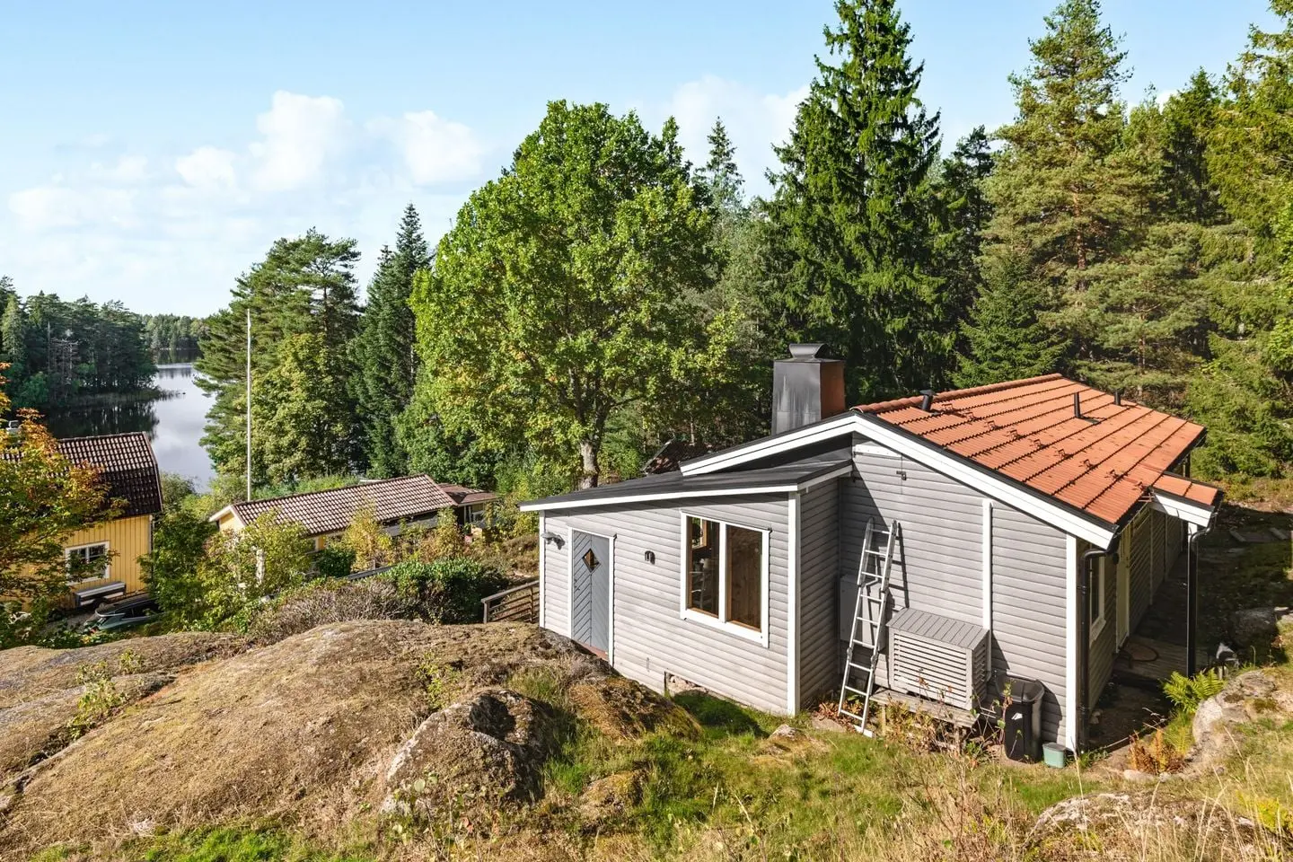 Fritidshus, Killingövägen 11B, Motala. Bild 1 av 32