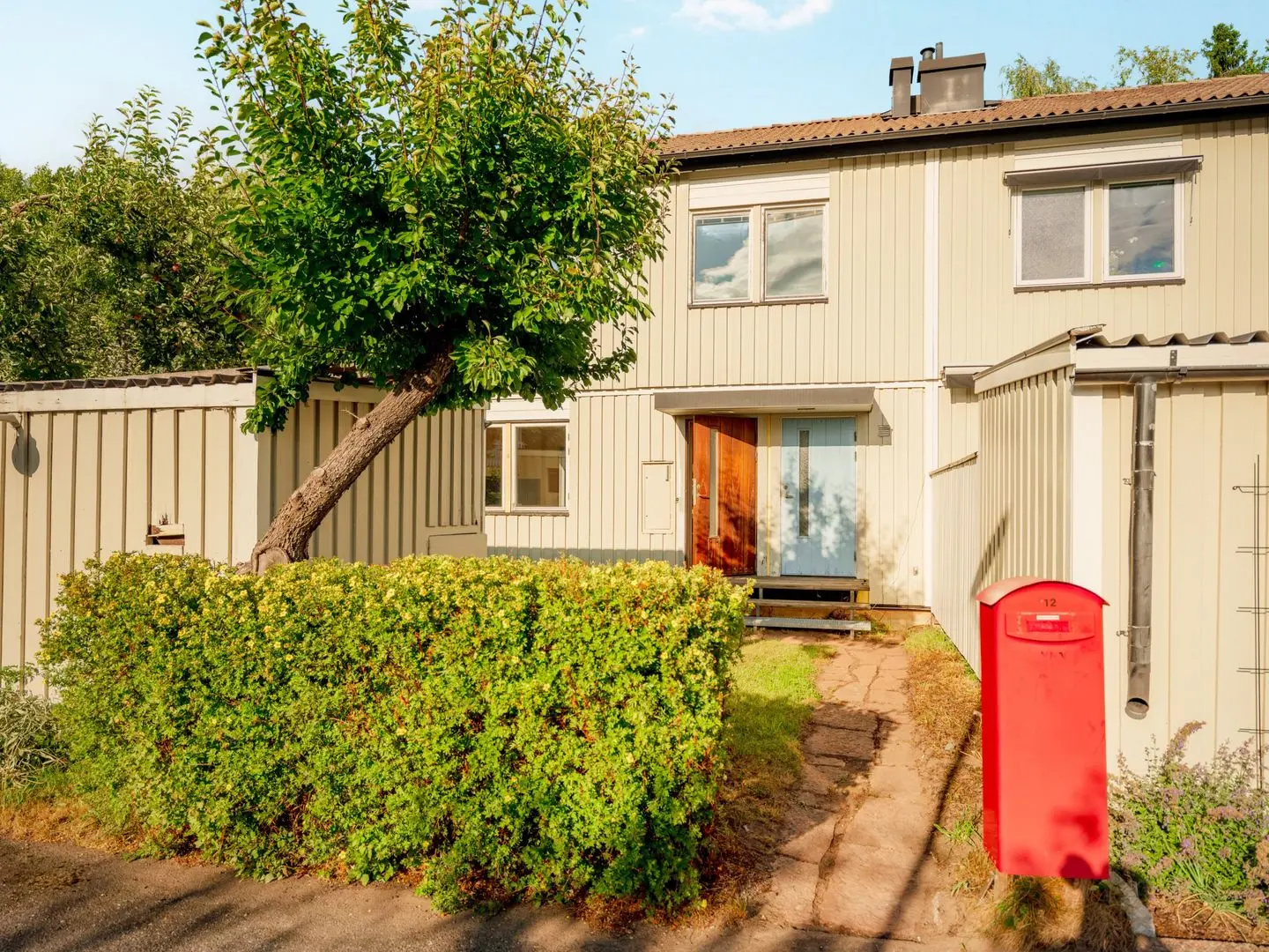 Villa, Lievägen 12, Sollentuna. Bild 1 av 52