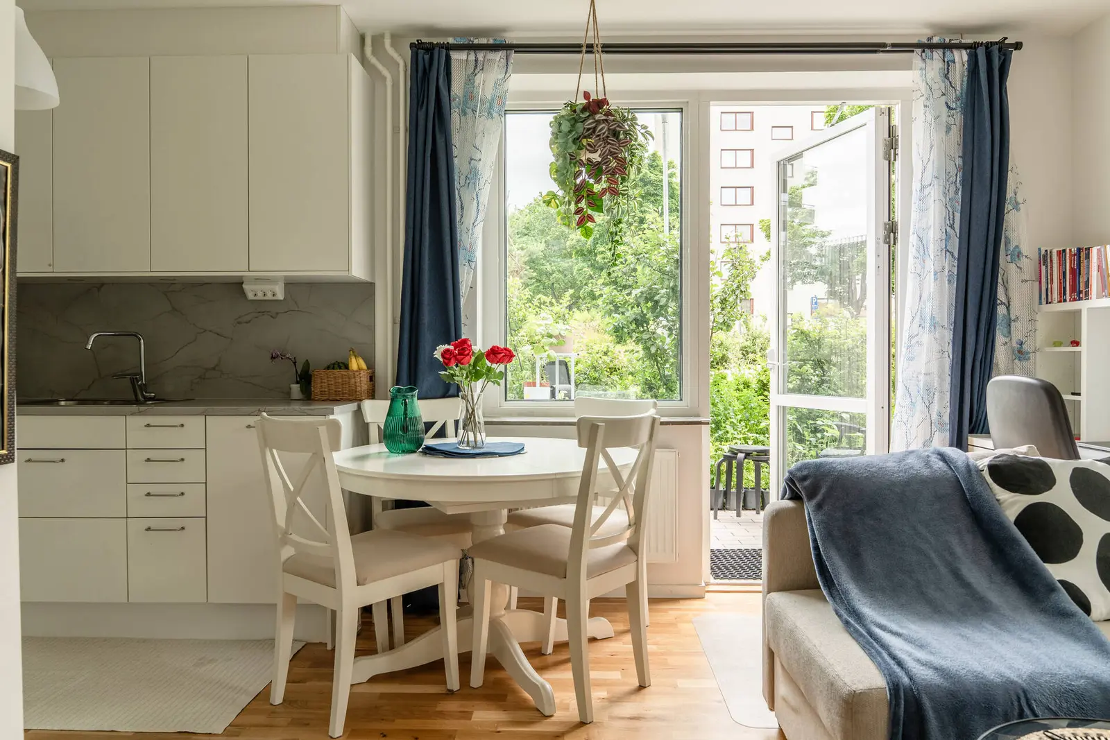 Apartment, Ålgrytevägen 122, Skärholmen. Photo 1 of 40