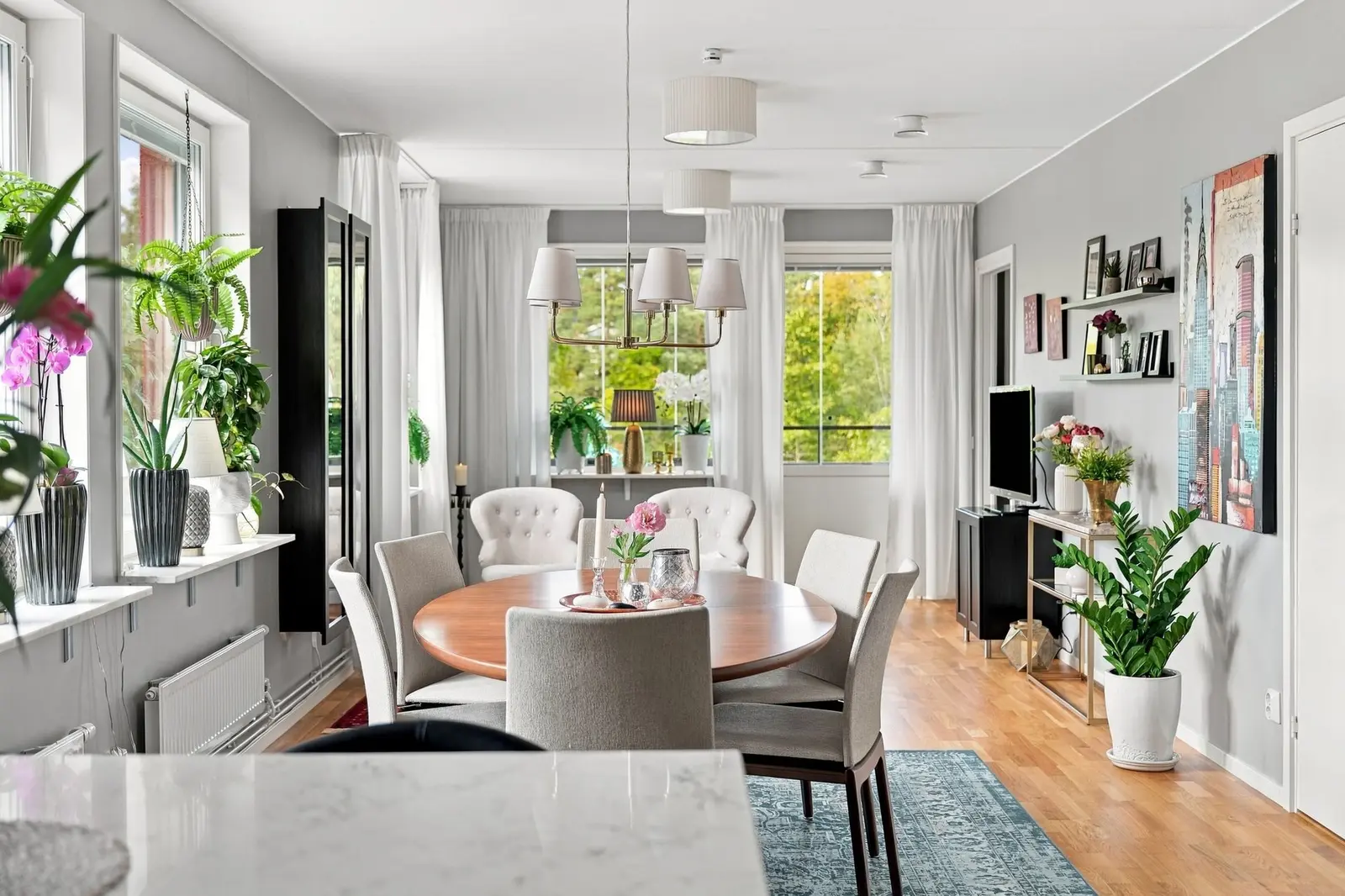 Bild 1 av 32 på Torpängsgatan 8
