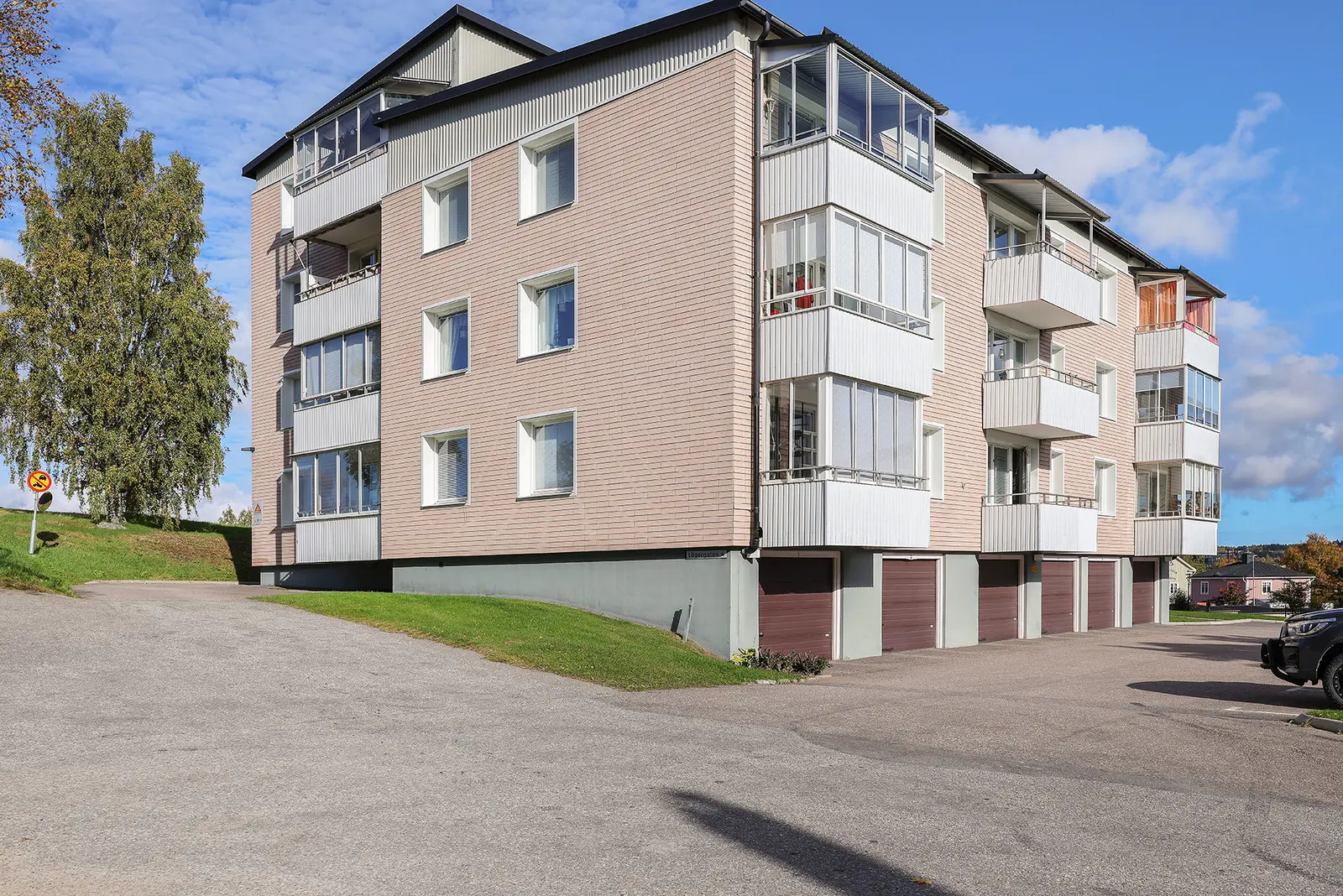 Apartment, Lägergatan 4, Västernorrland. Photo 1 of 20