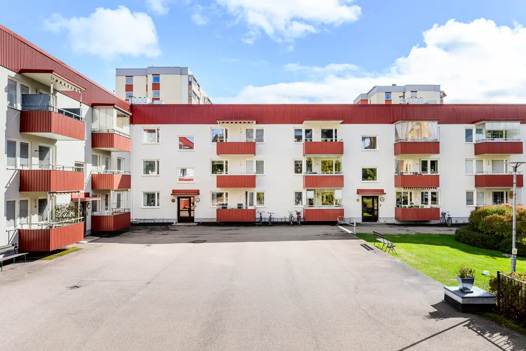 Bild 1 av 40 på Vasagatan 23C
