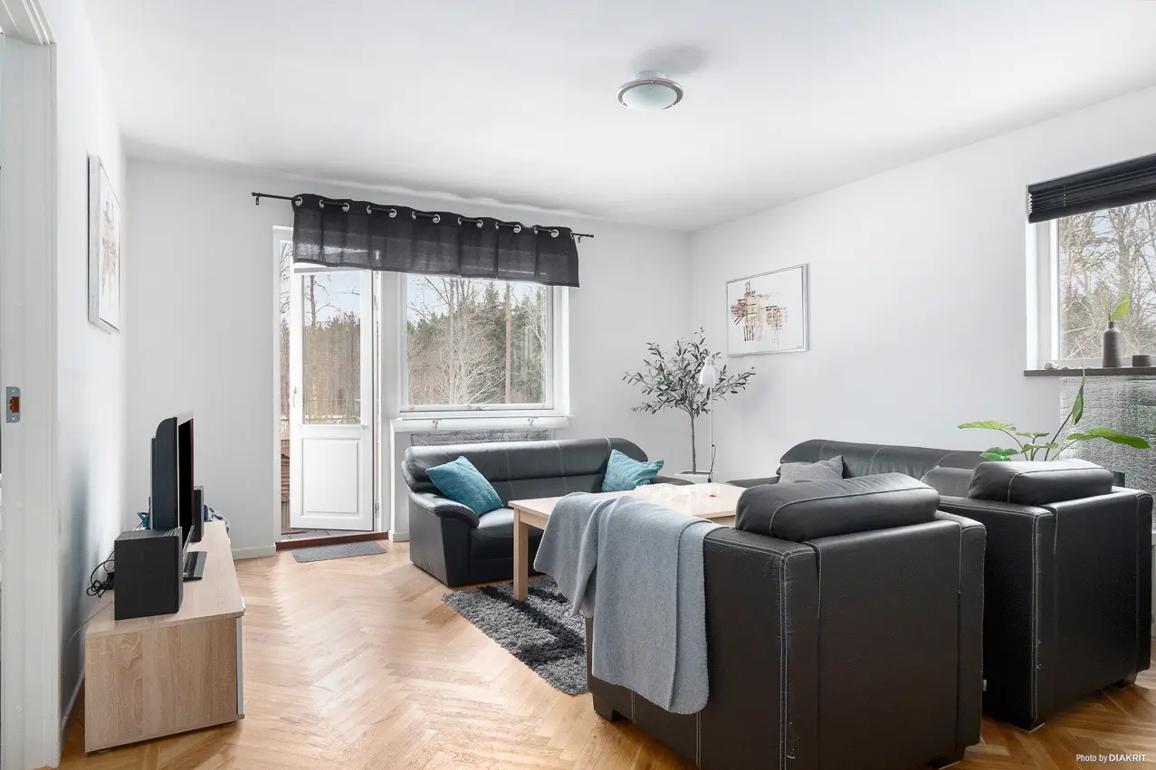 Bild 1 av 19 på Ängsgatan 14 B