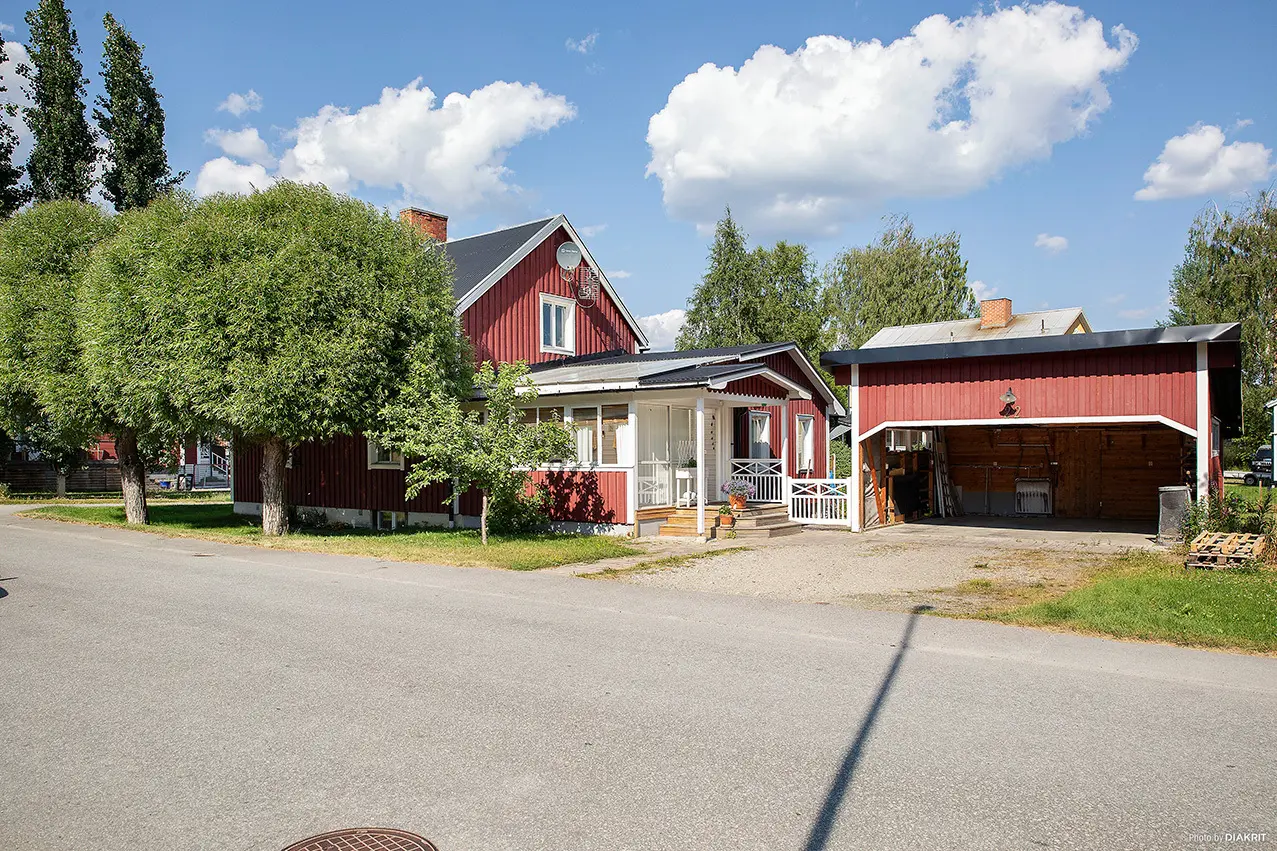 Bild 1 av 22 på Prästbolsvägen 22