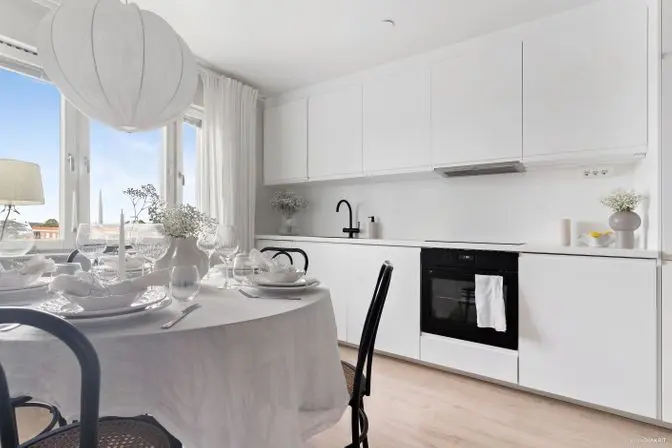 Bild 1 av 13 på Centralgatan 21b