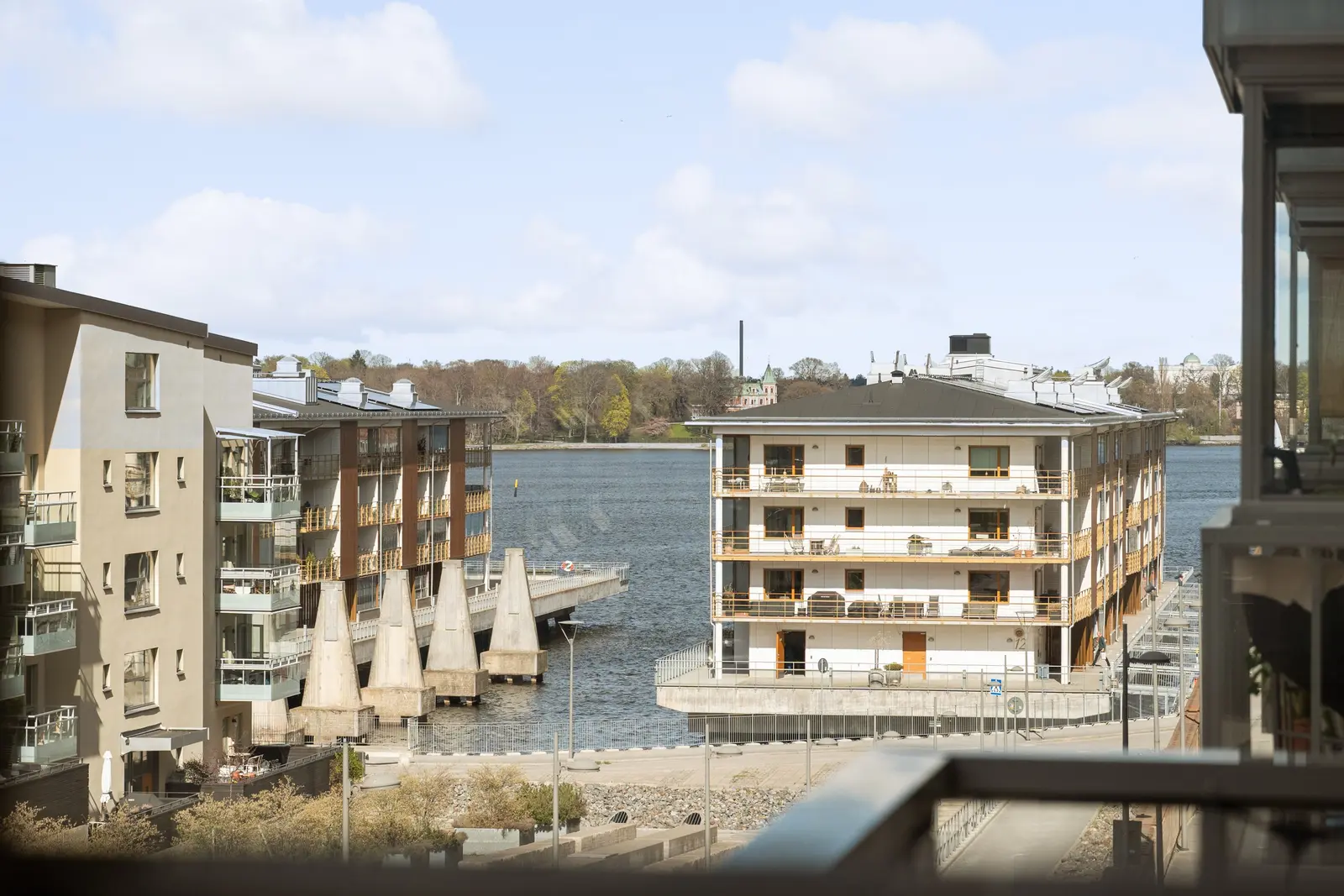 Lägenhet, Finnboda varvsväg 10C, Nacka. Bild 1 av 20