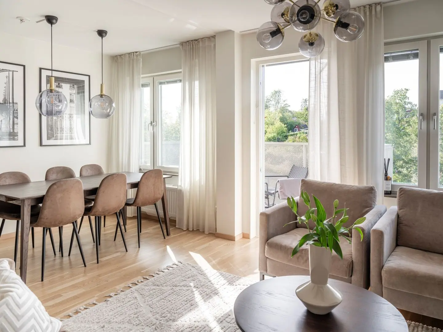Apartment, Frestavägen, Sollentuna. Photo 1 of 31