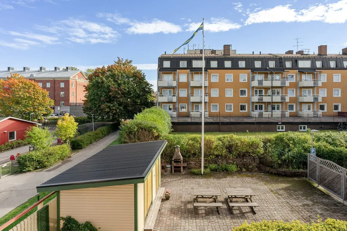 Lägenhet, Brynäsgränd 7, Gävle. Bild 1 av 18