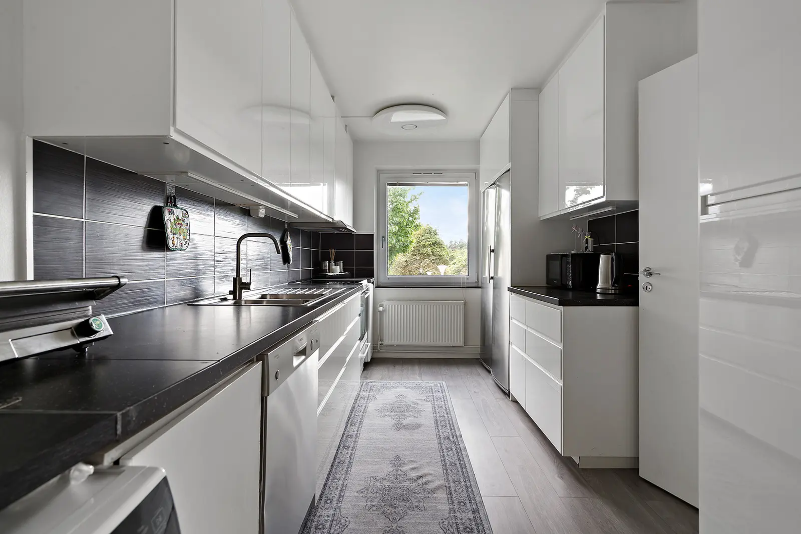 Apartment, Tenstavägen 22. Photo 1 of 16