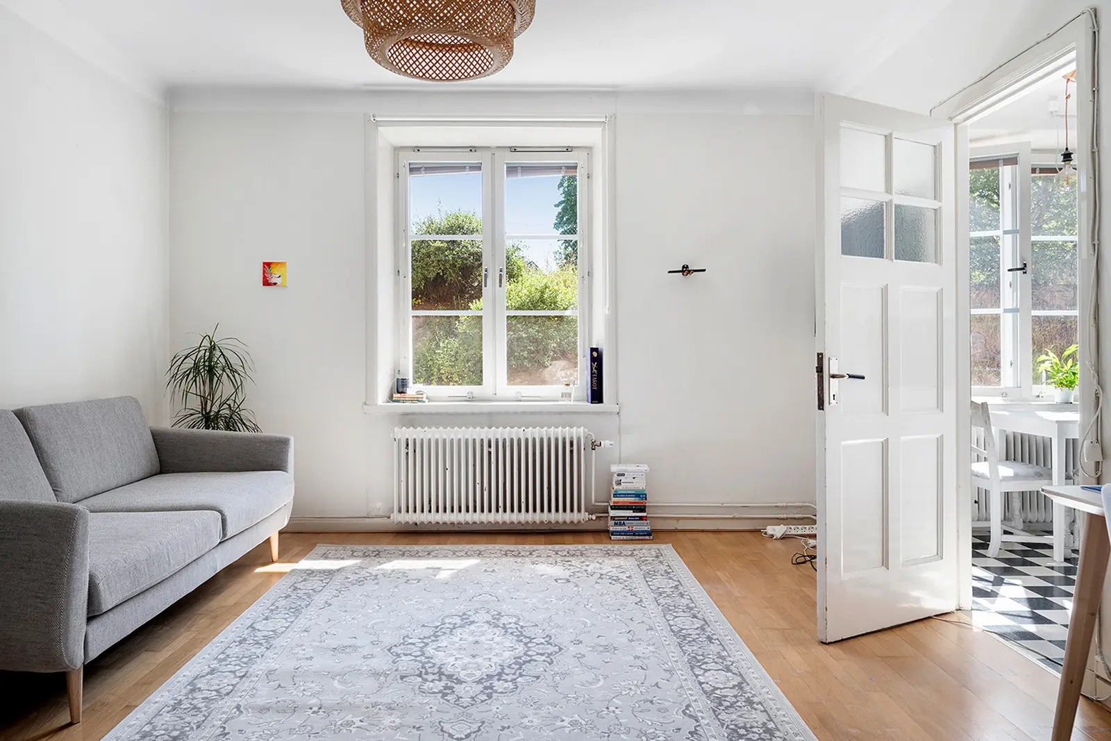 Apartment, Dianavägen 25. Photo 1 of 25