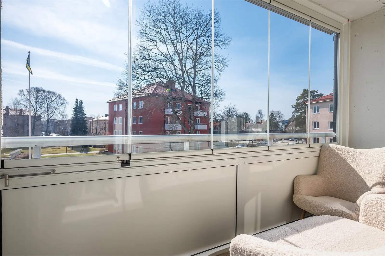 Bild 1 av 11 på Grönviksvägen 8