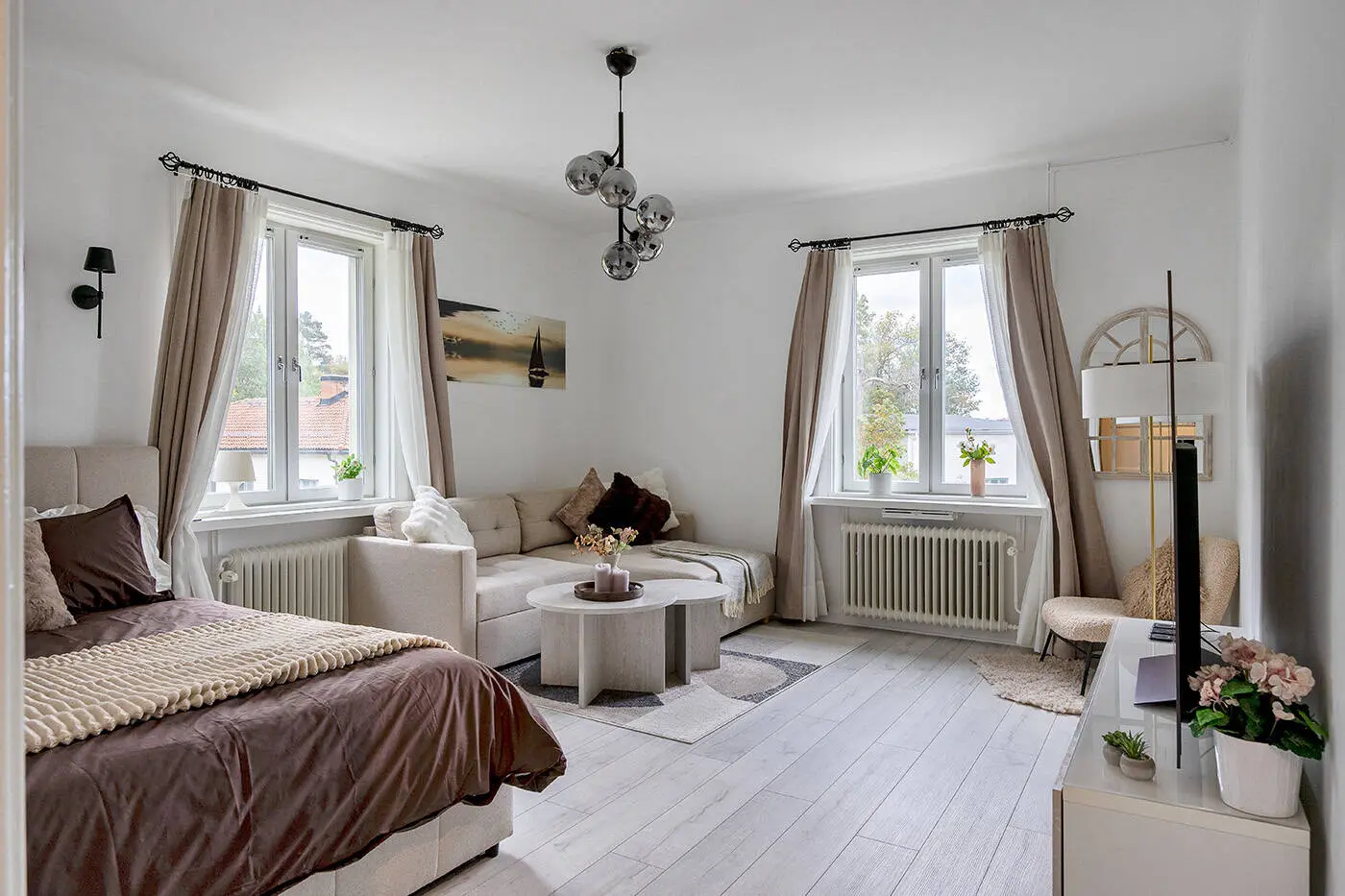 Lägenhet, Junohällsvägen 8, Stockholm. Bild 1 av 24