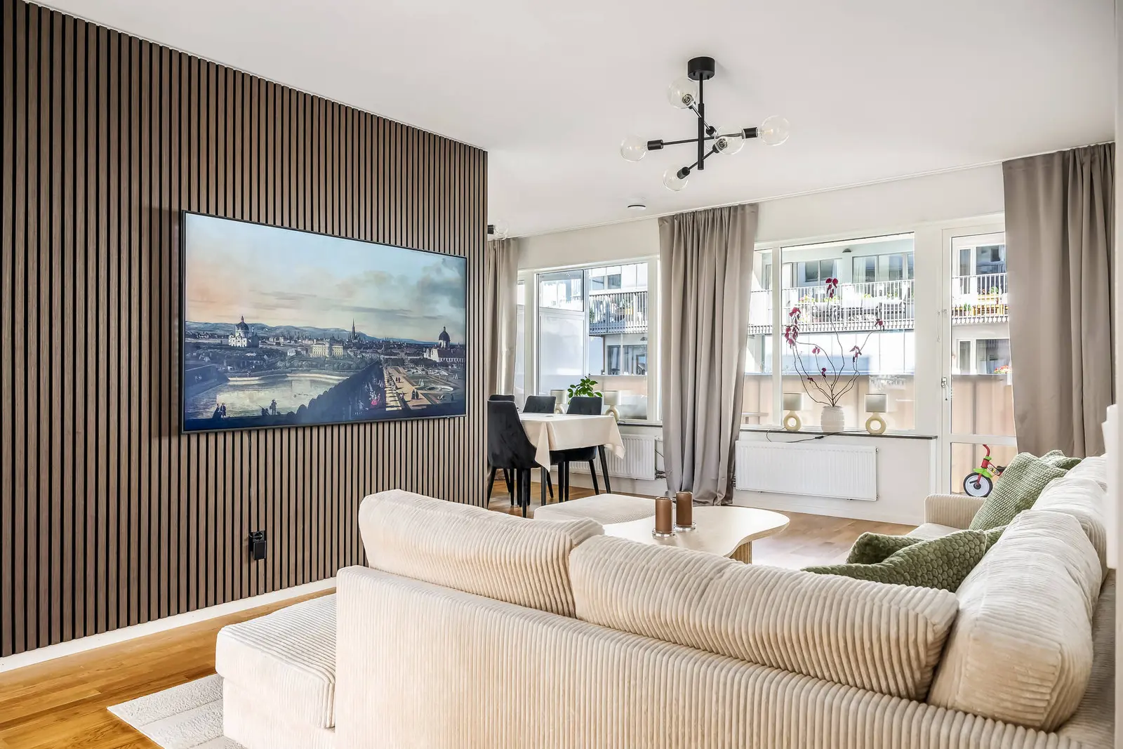 Bild 1 av 25 på Sysslomansgången 10