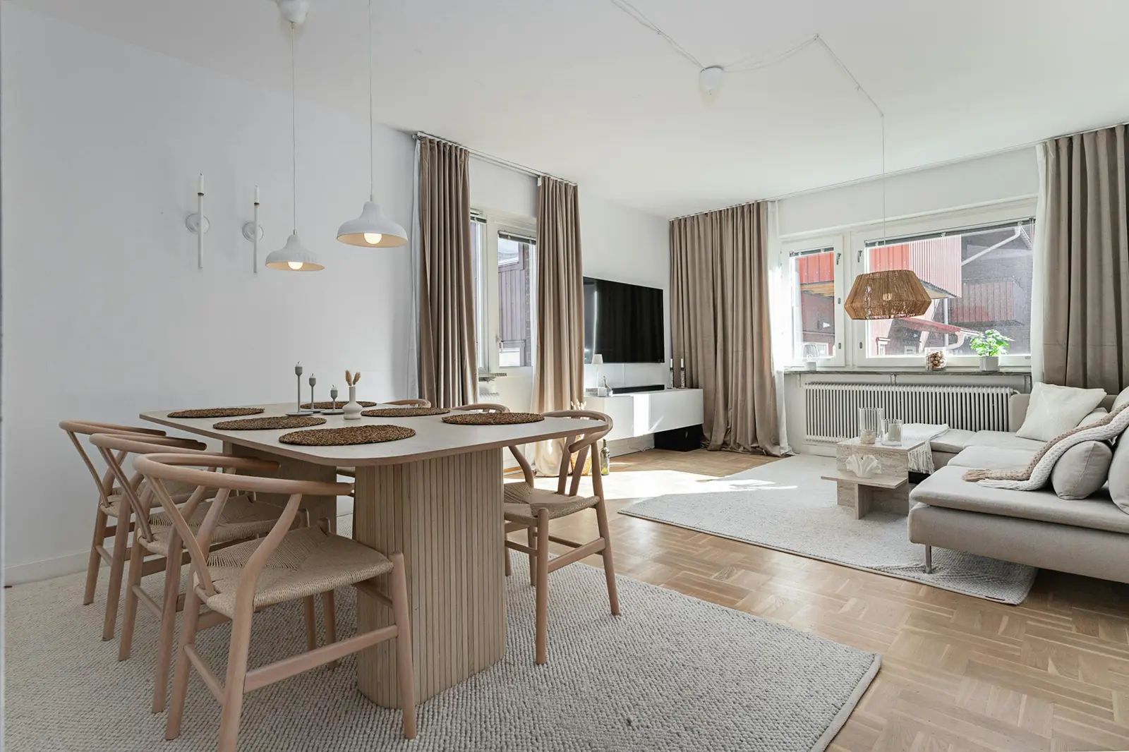Lägenhet, Domarevägen 27, Umeå. Bild 1 av 35