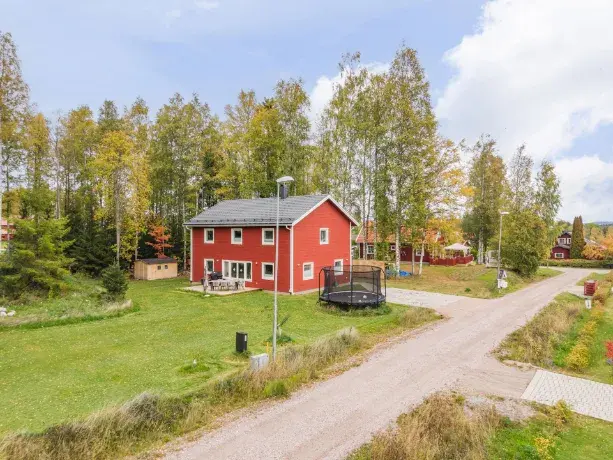 Villa, Västanvik Skrikgärdsvägen, Leksand. Bild 1 av 20
