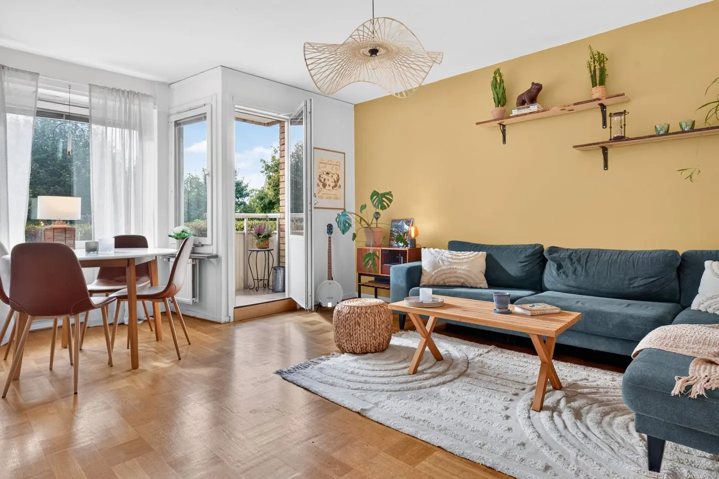 Lägenhet, Bergsmansgatan 56C, Karlskoga. Bild 1 av 36
