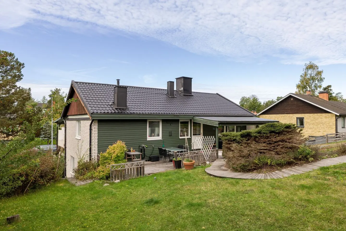 Bild 1 av 40 på Tjustvägen 28