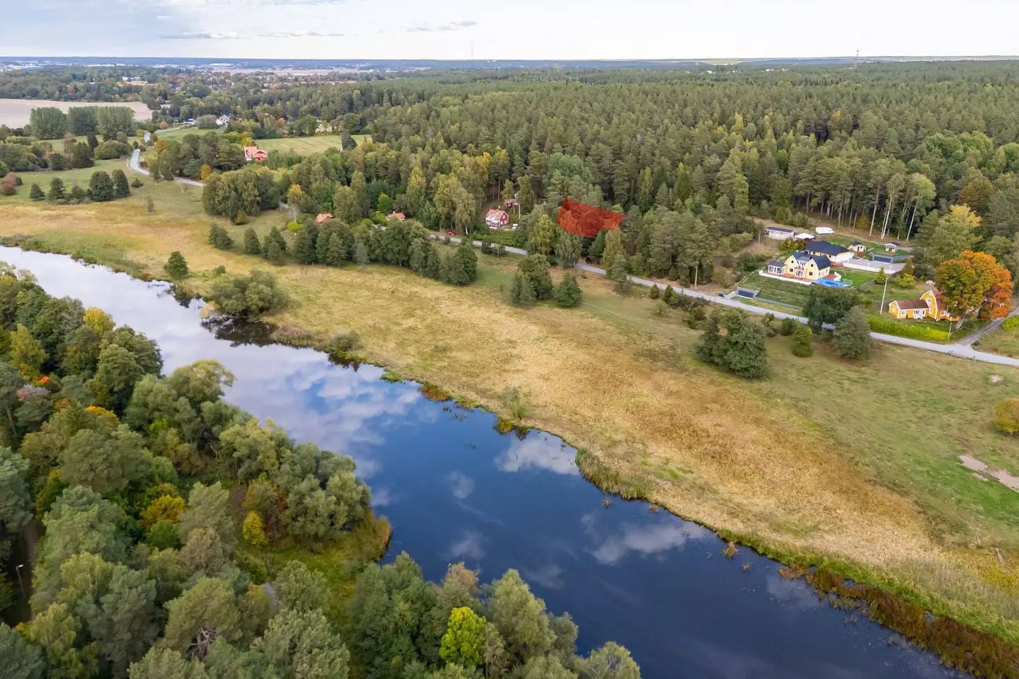 Bild 1 av 16 på Nåntuna 138