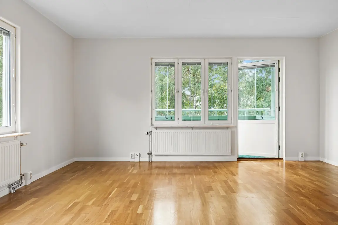 Apartment, Friherregatan 43. Photo 1 of 25