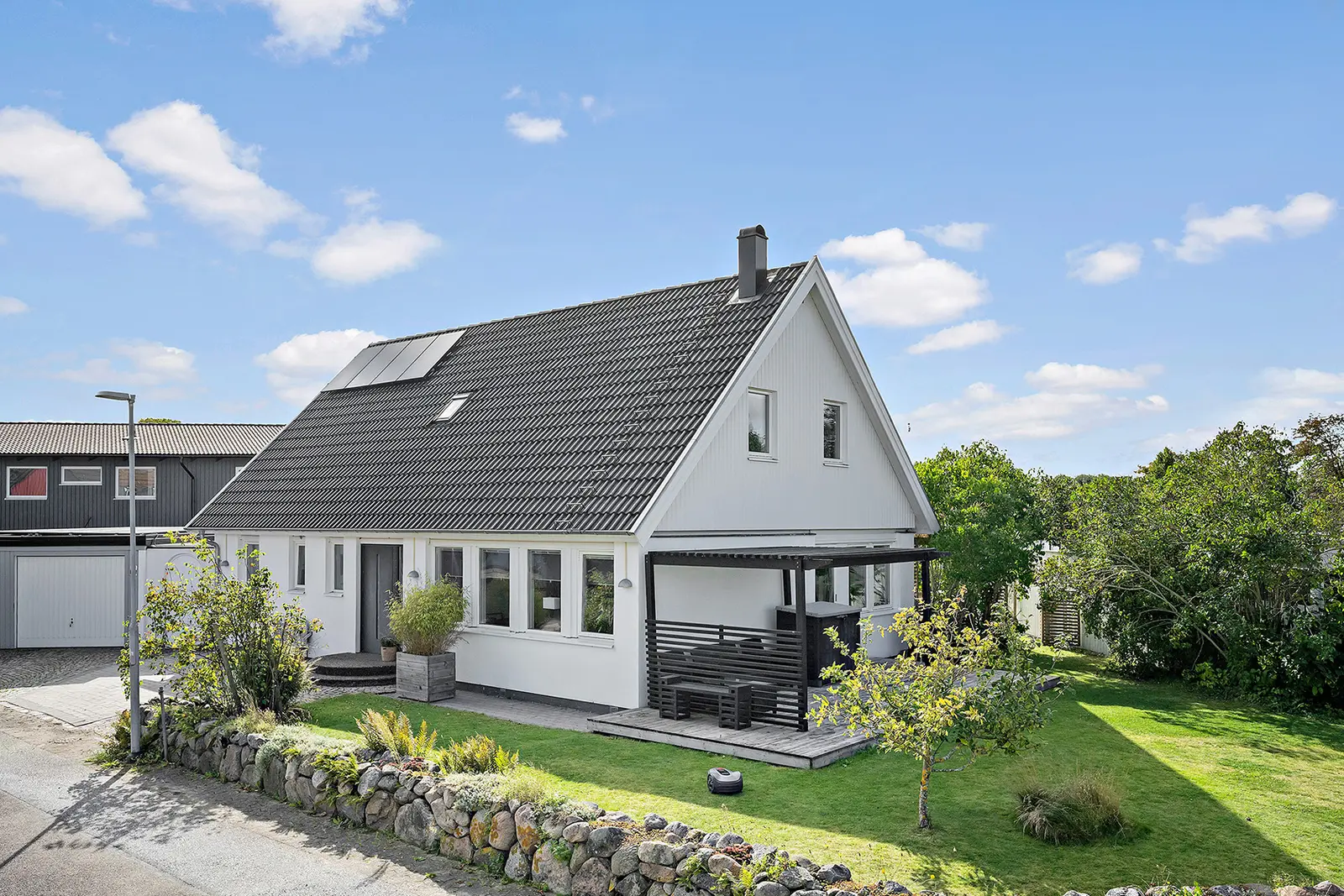 Image 1 of 25 of Betesvägen 49