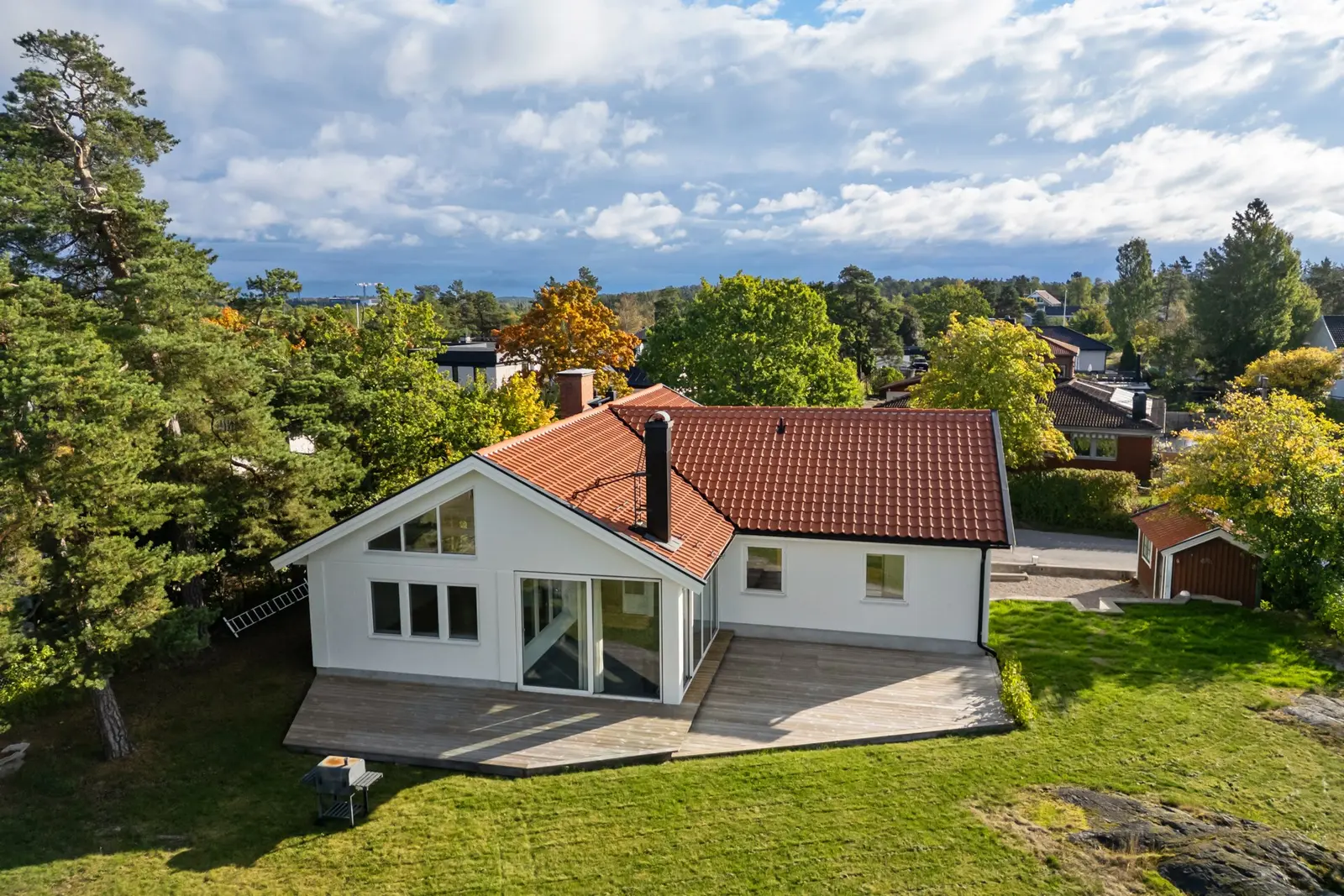 House, Bromsvägen 14, Saltsjö-Boo. Photo 1 of 40