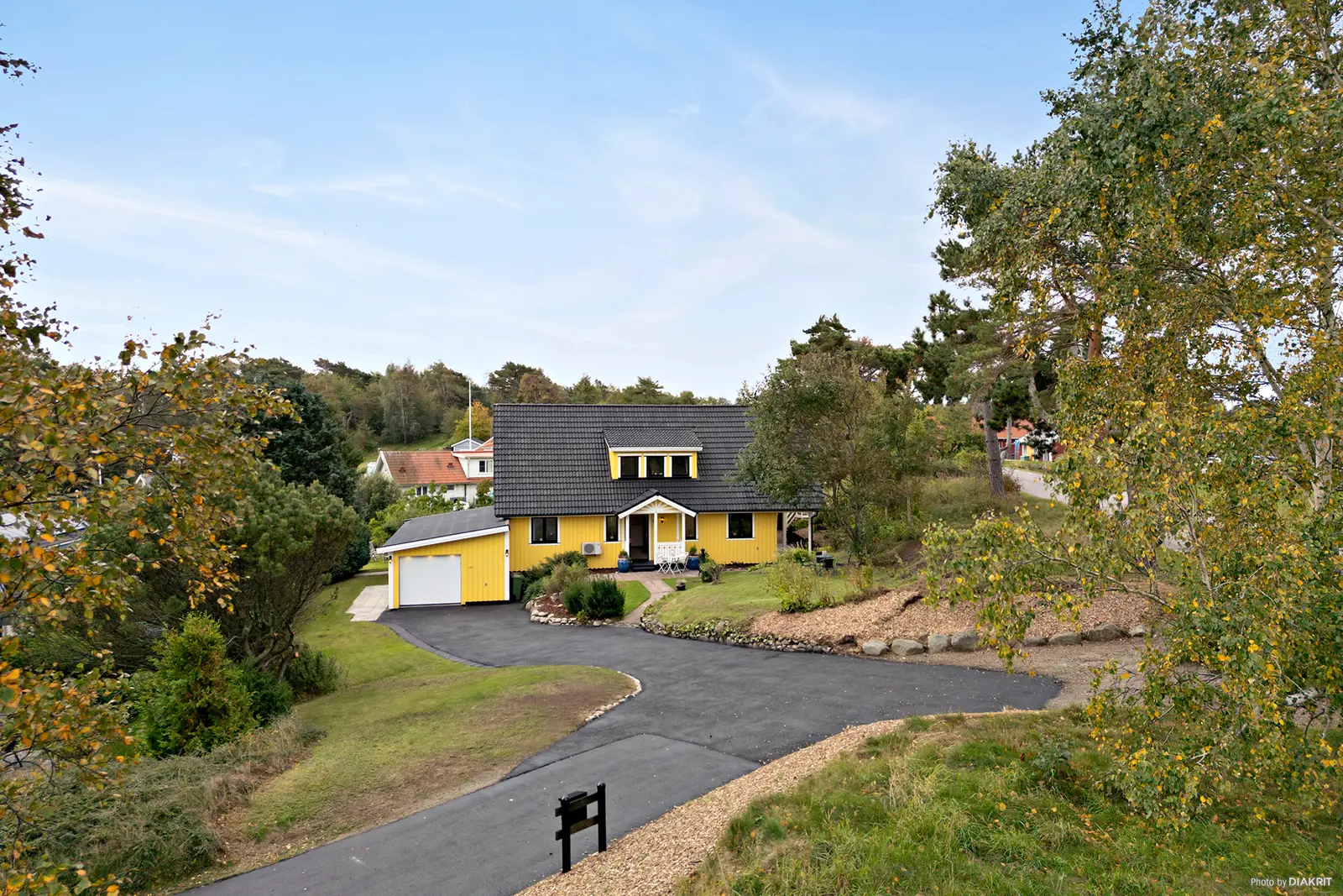 Villa, Stinas väg 8, Åsa. Bild 1 av 40