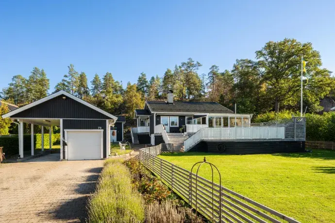 Villa, Mörtviksvägen, Huddinge. Bild 1 av 40