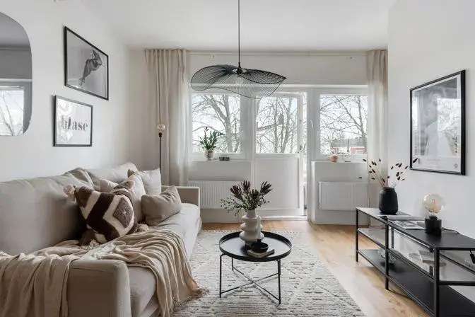 Apartment, Blomsterkungsvägen 116d, 1 Tr, Hässelby. Photo 1 of 20