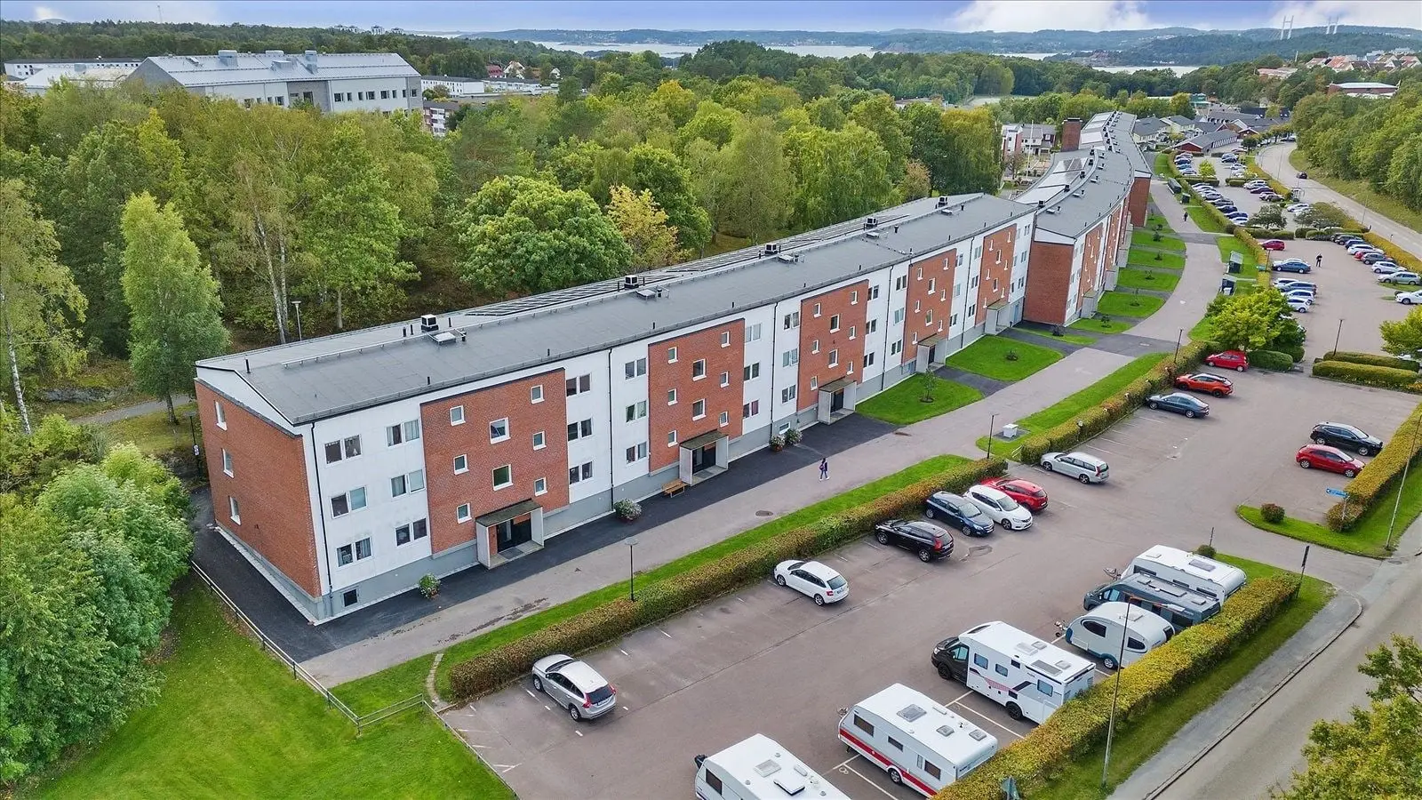 Lägenhet, Uppegårdsvägen 92, Stenungsund. Bild 1 av 9