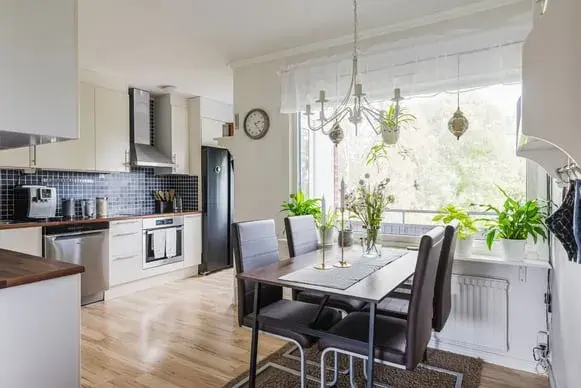 Lägenhet, Sundsvägen 6, Sundsvall. Bild 1 av 13