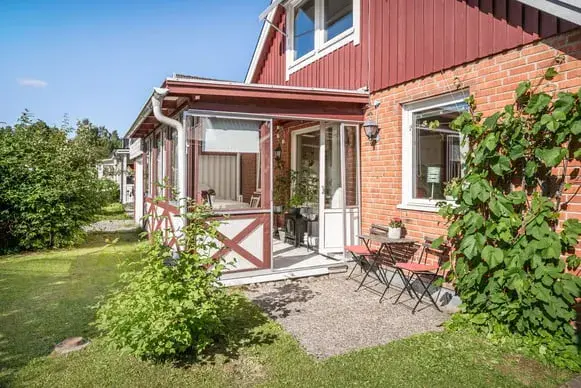 Image 1 of 19 of Stafettgatan 46