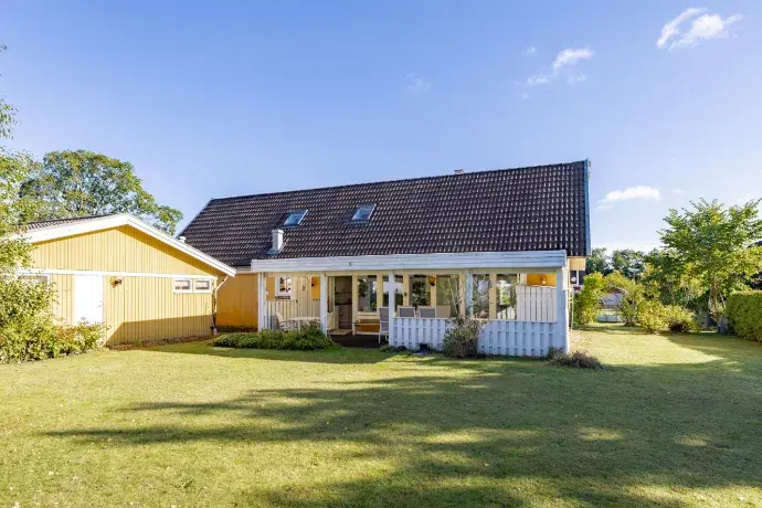 Bild 1 av 39 på Ekagatan 22