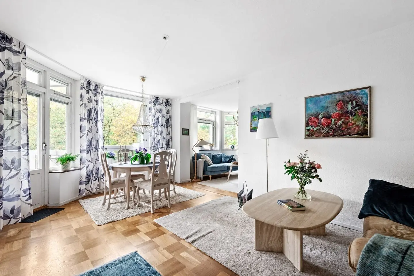 Lägenhet, Farstavägen 89, Stockholm. Bild 1 av 41