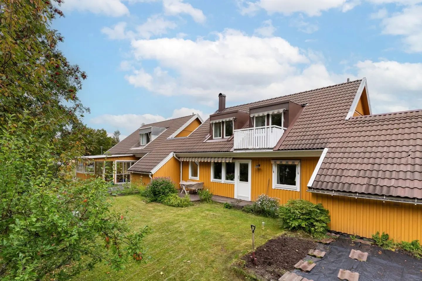Image 1 of 45 of Marmorvägen 141