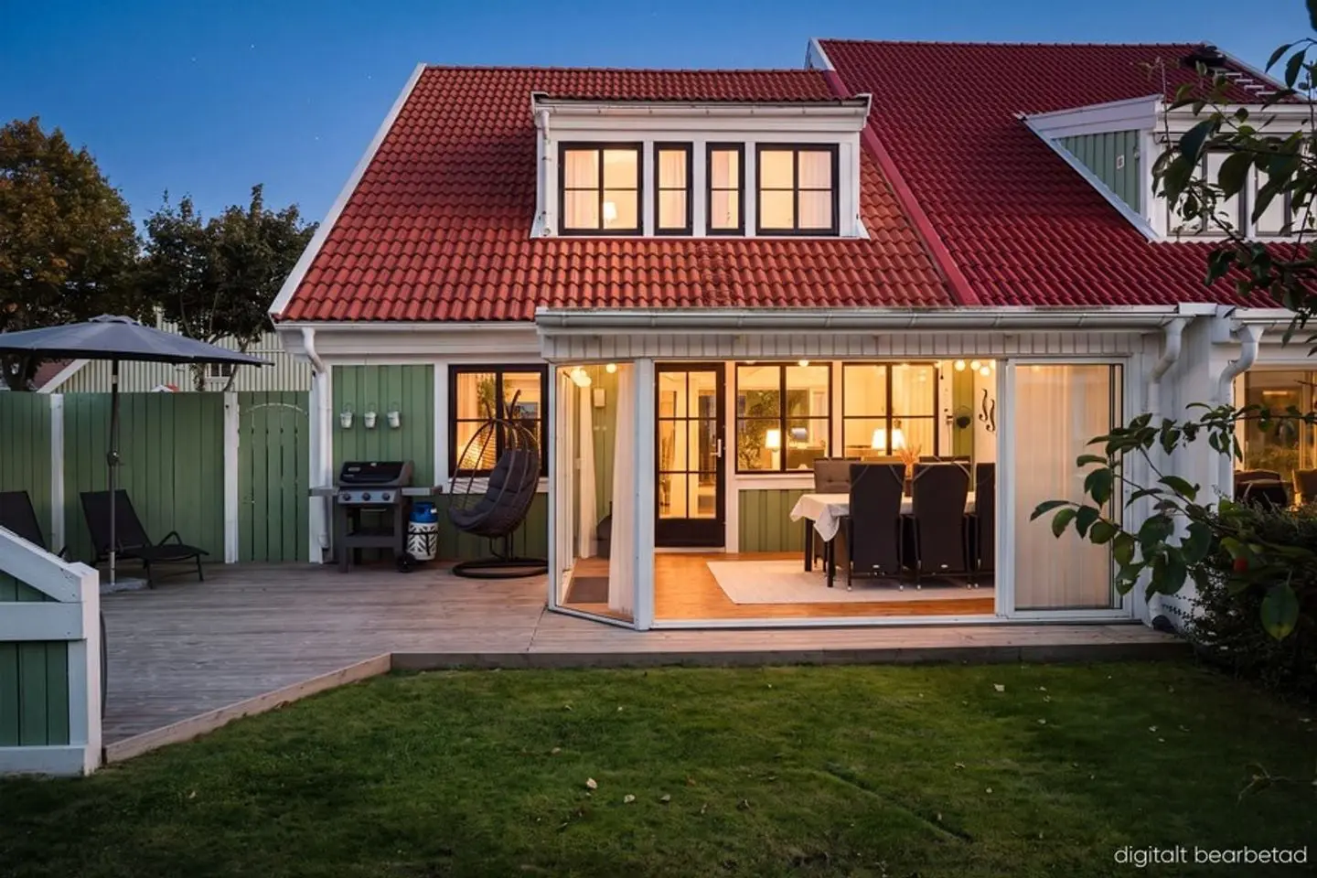 Villa, Frennarps bygata 82, Halmstad. Bild 1 av 39
